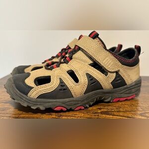 Lands End Little Boys Tan/Black Closed Toe All Weather Sandals Size 1